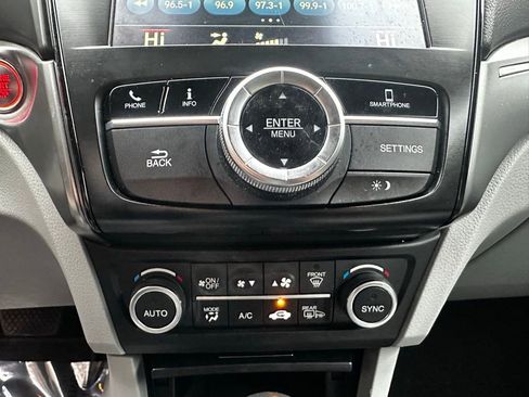 Used 2019 Acura ILX w/ Premium Package image 20