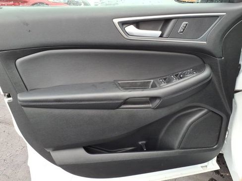 Certified 2024 Ford Edge SEL w/ Convenience Package AWD/4WD image 13