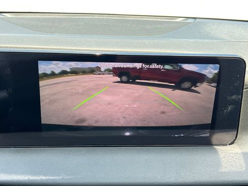 New 2026 Nissan Sentra SR w/ Floor Mat Package FWD image 10