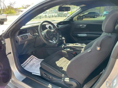 Used 2015 Ford Mustang GT RWD image 16