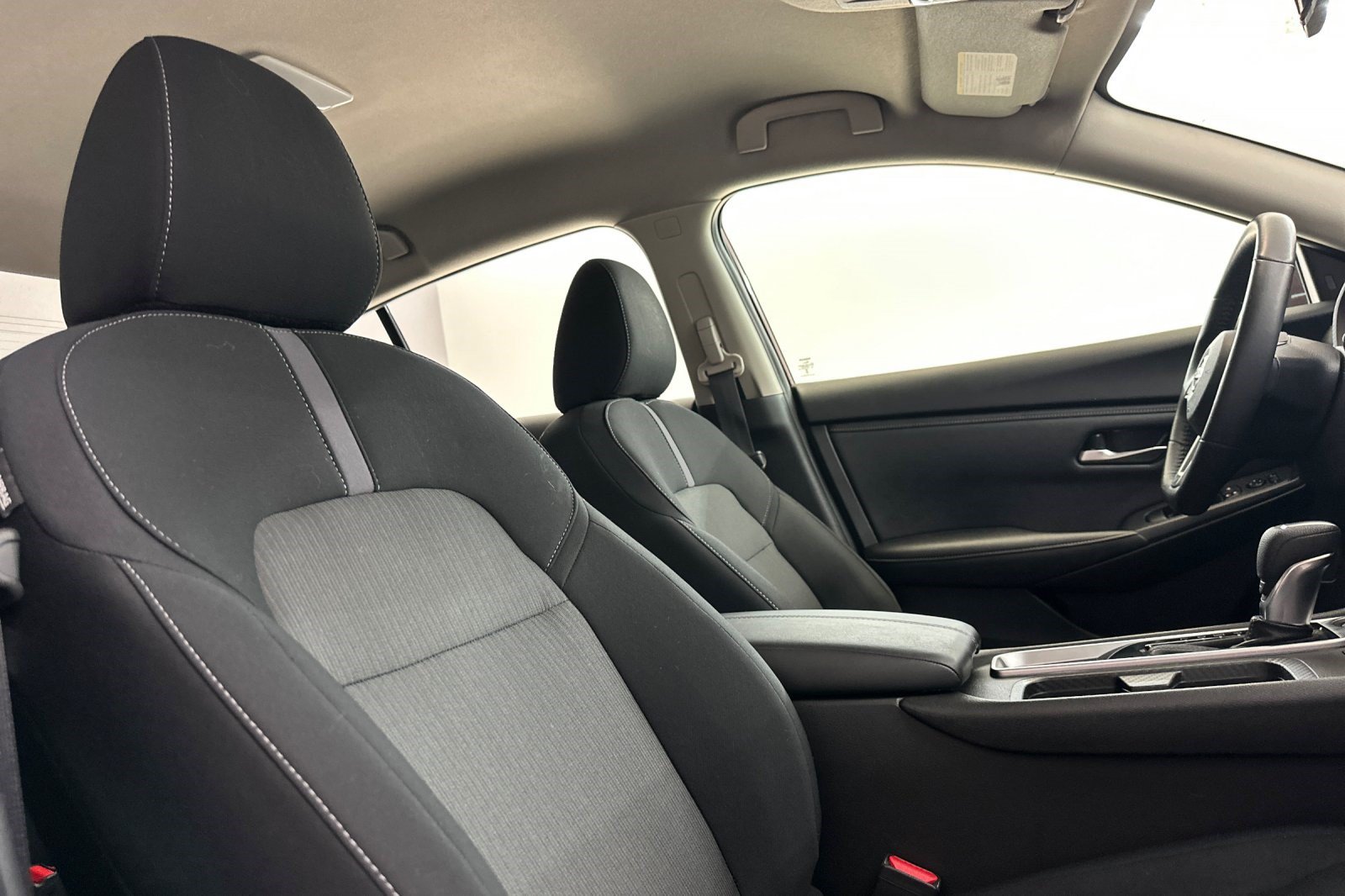 Used 2023 Nissan Sentra SV w/ All-Weather Package FWD image 24
