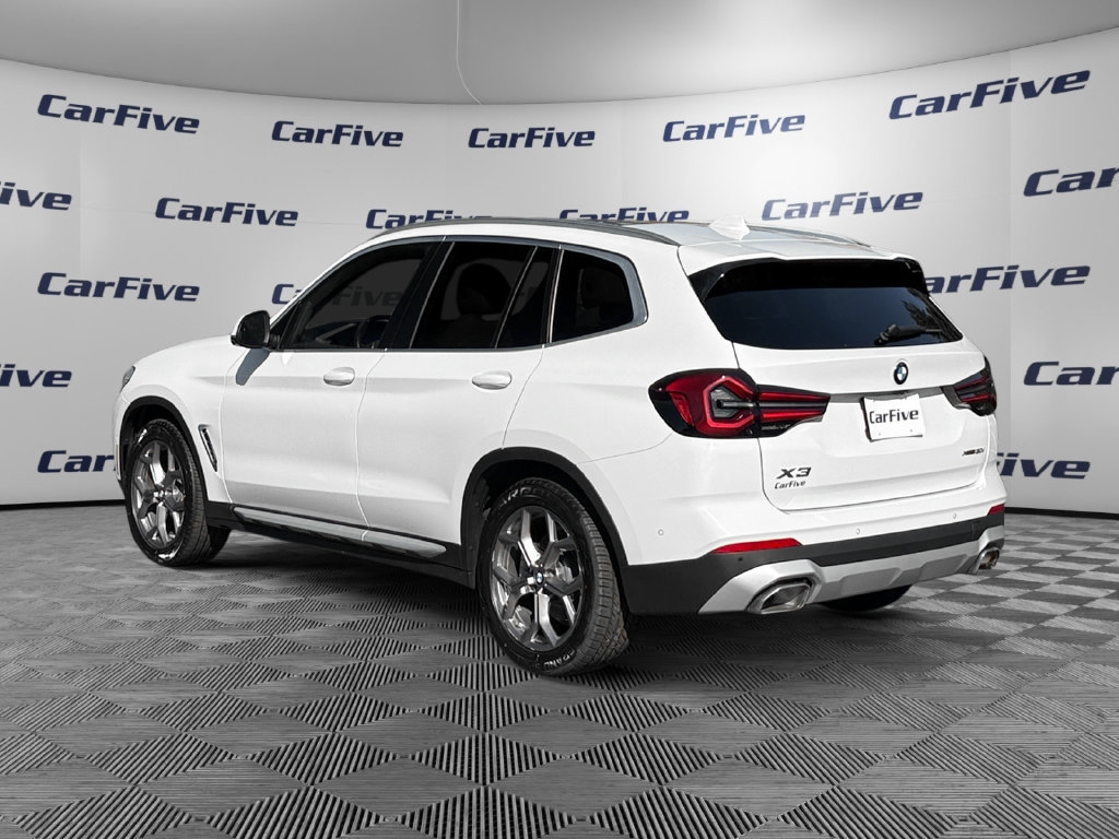 Used 2023 BMW X3 xDrive30i w/ Premium Package w/ZPA AWD/4WD image 3