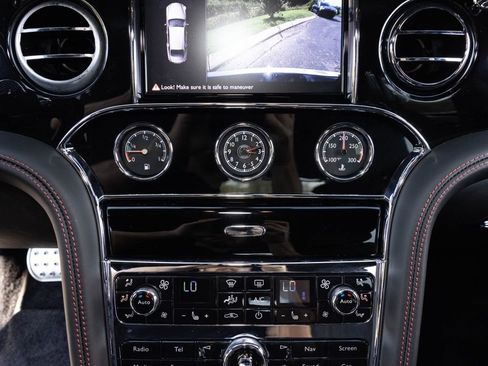 Certified 2019 Bentley Mulsanne image 35