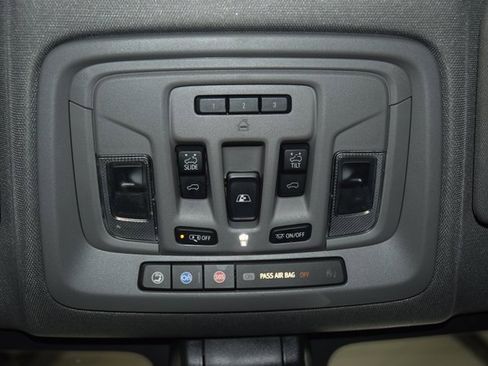 Used 2021 GMC Sierra 3500 Denali w/ Denali Ultimate Package image 52