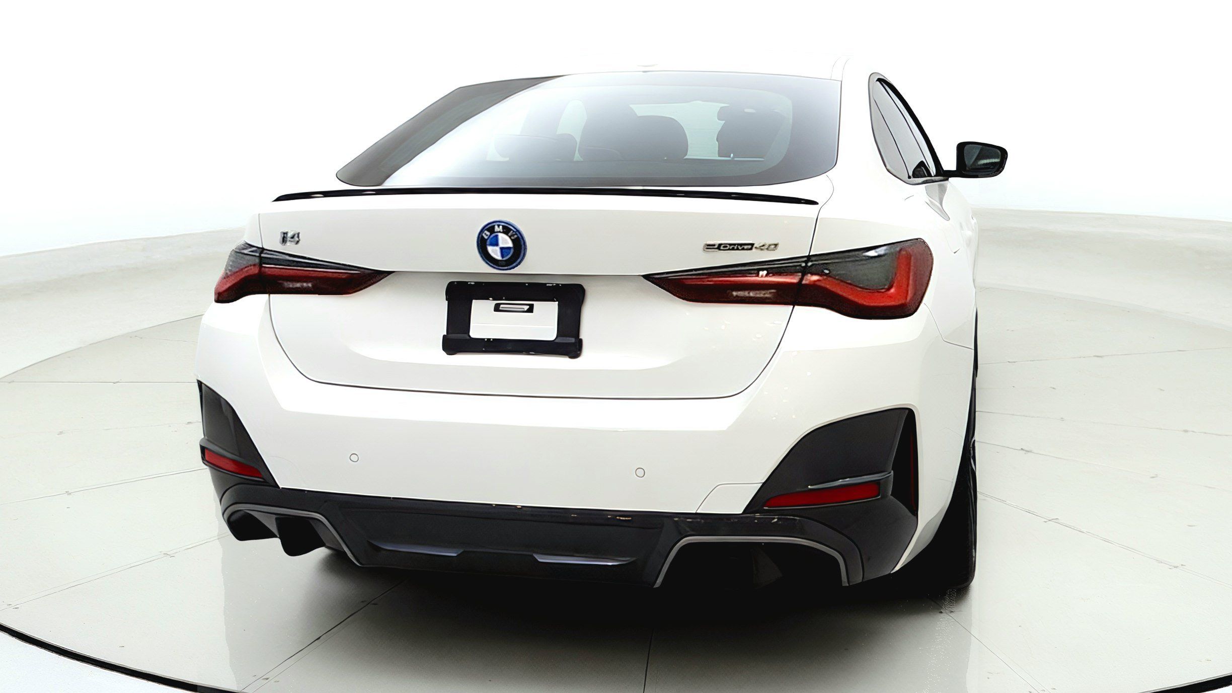 Used 2023 BMW i4 eDrive40 w/ M Sport Package RWD image 6