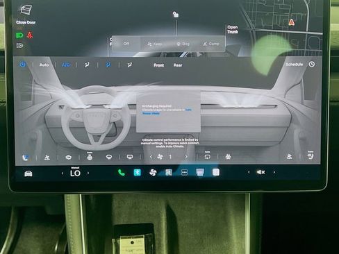 Used 2026 Tesla Model Y Long Range image 21