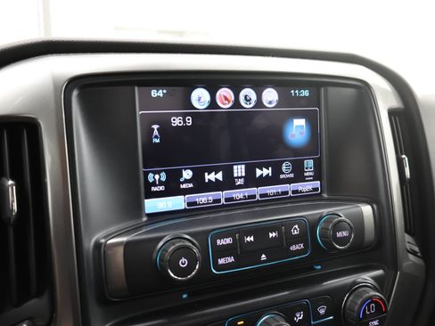 Used 2017 Chevrolet Silverado 2500 LT w/ LT Convenience Package AWD/4WD image 11