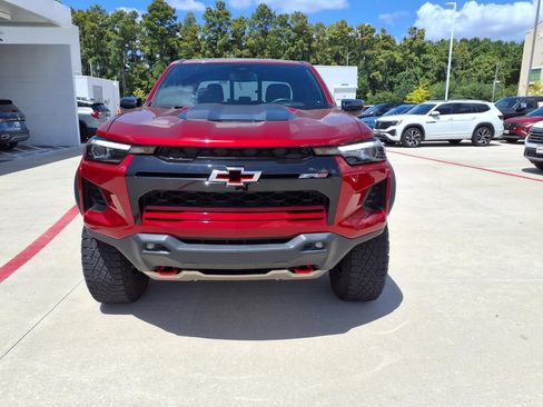 Used 2023 Chevrolet Colorado ZR2 w/ ZR2 Convenience Package III AWD/4WD image 2