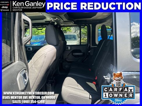 Used 2019 Jeep Wrangler Unlimited Sport AWD/4WD image 19