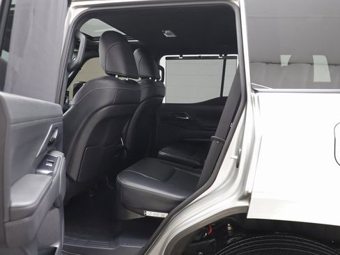 Used 2024 Lexus GX 550 w/ Accessory Package (Z1) image 14