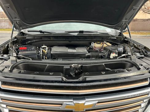 Used 2021 Chevrolet Tahoe High Country w/ Premium Package image 33