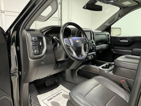 Used 2021 Chevrolet Silverado 1500 LTZ AWD/4WD image 22