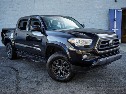Used 2021 Toyota Tacoma SR5 image 8