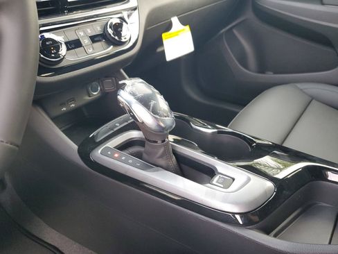 New 2026 Buick Envista Sport Touring image 19