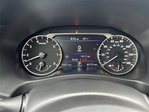 Used 2025 Nissan Altima 2.5 SV image 30