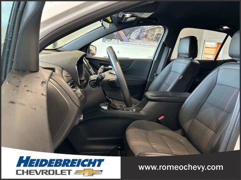 Certified 2022 Chevrolet Equinox RS w/ LPO, Floor Liner Package image 11