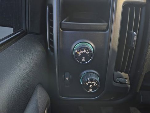 Used 2018 Chevrolet Silverado 1500 LT w/ All Star Edition image 14