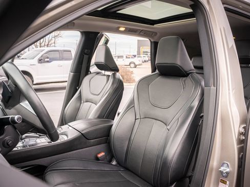 Used 2023 INFINITI QX60 Luxe AWD/4WD image 11
