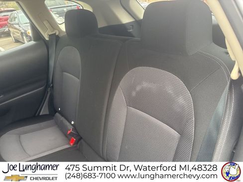 Used 2013 Nissan Rogue SV image 12