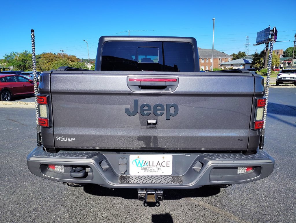 Used 2021 Jeep Gladiator Sport AWD/4WD image 5