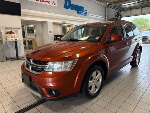 Used 2012 Dodge Journey SXT w/ Flexible Seating Group FWD image 7
