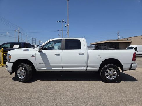 Used 2024 RAM 2500 Laramie AWD/4WD image 17