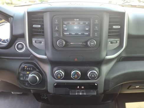 Used 2019 RAM 1500 Big Horn AWD/4WD image 22