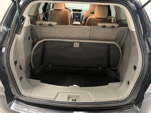 Used 2014 Chevrolet Traverse LT FWD image 22