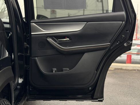 Used 2024 MAZDA CX-90 3.3 Turbo w/ Preferred Plus image 37