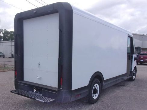 Used 2024 Chevrolet Brightdrop 600 w/ Battery Pack, Max Range AWD/4WD image 6