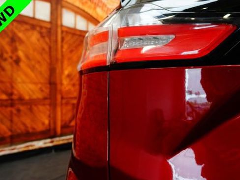 Used 2019 Ford Edge SEL w/ Equipment Group 201A AWD/4WD image 80