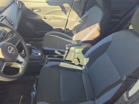 Certified 2025 Nissan Versa SV w/ Trunk Package image 14