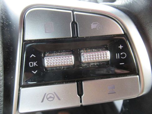 Used 2024 Kia Telluride LX image 21