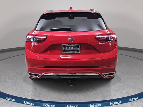 Used 2025 Buick Envision Avenir AWD/4WD image 7