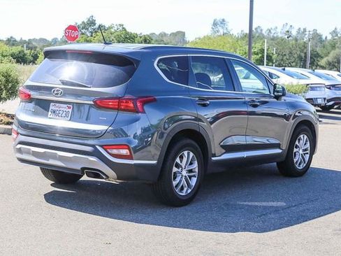 Used 2020 Hyundai Santa Fe SE AWD/4WD image 5
