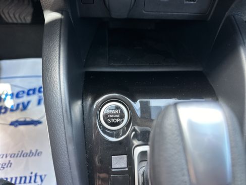 Used 2025 Nissan Versa SR w/ Trunk Package FWD image 13