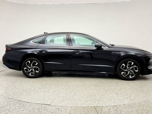 Used 2025 Hyundai Sonata SEL AWD/4WD image 4