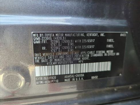 Used 2023 Toyota RAV4 LE AWD/4WD image 28