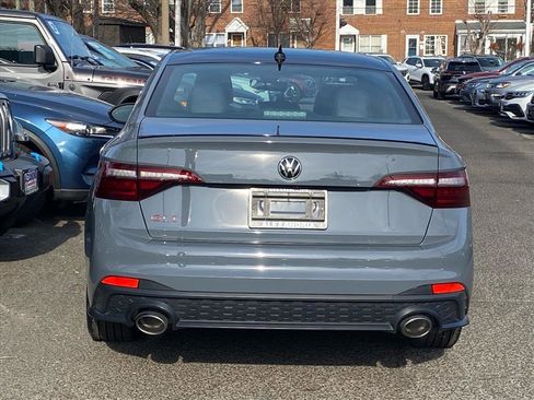 Certified 2023 Volkswagen Jetta GLI Autobahn image 4