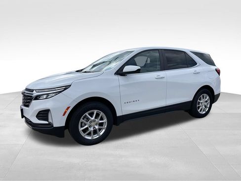Used 2024 Chevrolet Equinox LT AWD/4WD image 5
