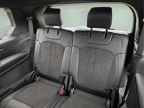 New 2025 Jeep Grand Cherokee L Laredo image 11