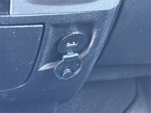 Used 2015 RAM 1500 Express image 34