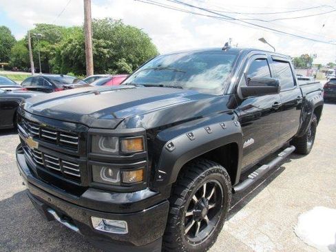Used 2015 Chevrolet Silverado 1500 High Country w/ High Country Premium Package AWD/4WD image 3
