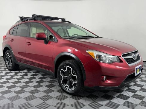 Used 2014 Subaru Crosstrek 2.0i Premium w/ Moonroof Package AWD/4WD image 6