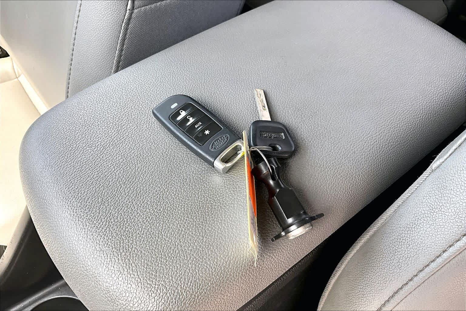 Used 2017 GMC Canyon SL RWD image 15