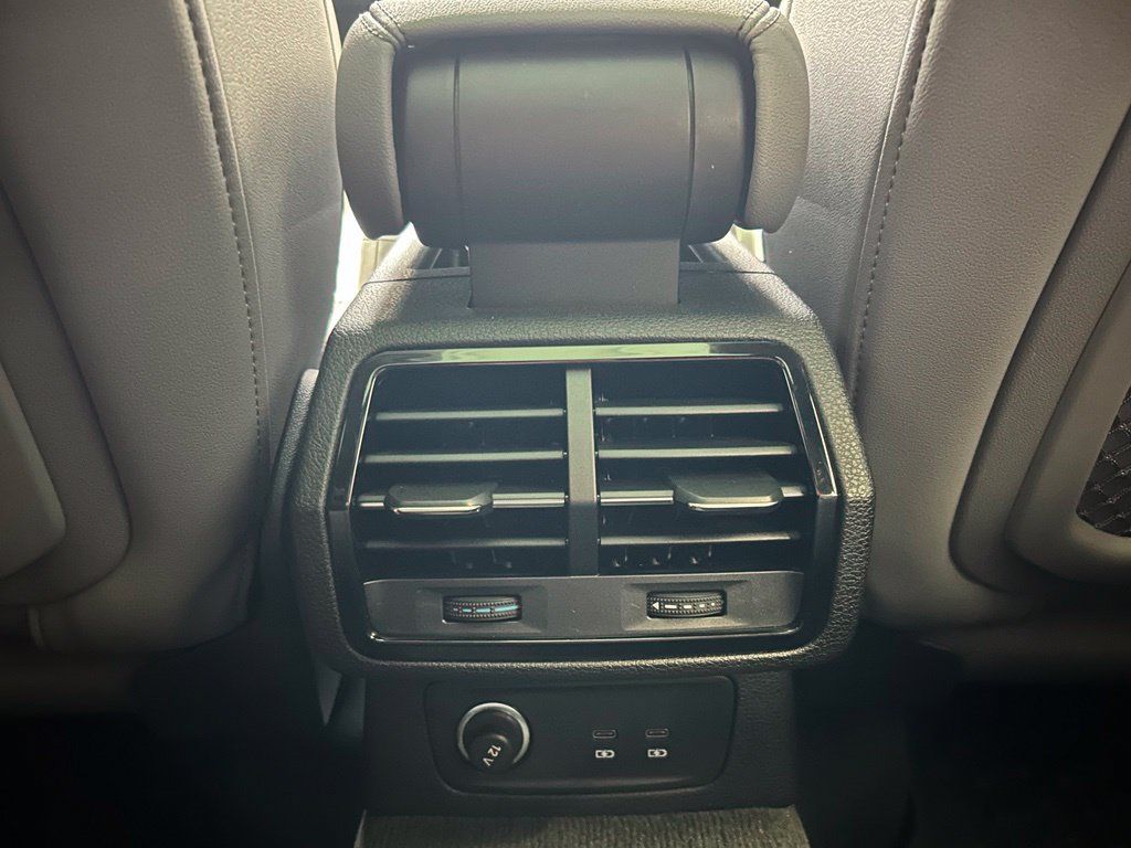 Certified 2024 Audi Q3 2.0T Premium AWD/4WD image 21