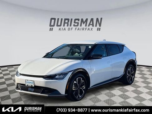 Used 2023 Kia EV6 Wind image 1