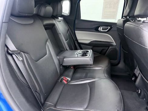 Used 2025 Jeep Compass Limited AWD/4WD image 22