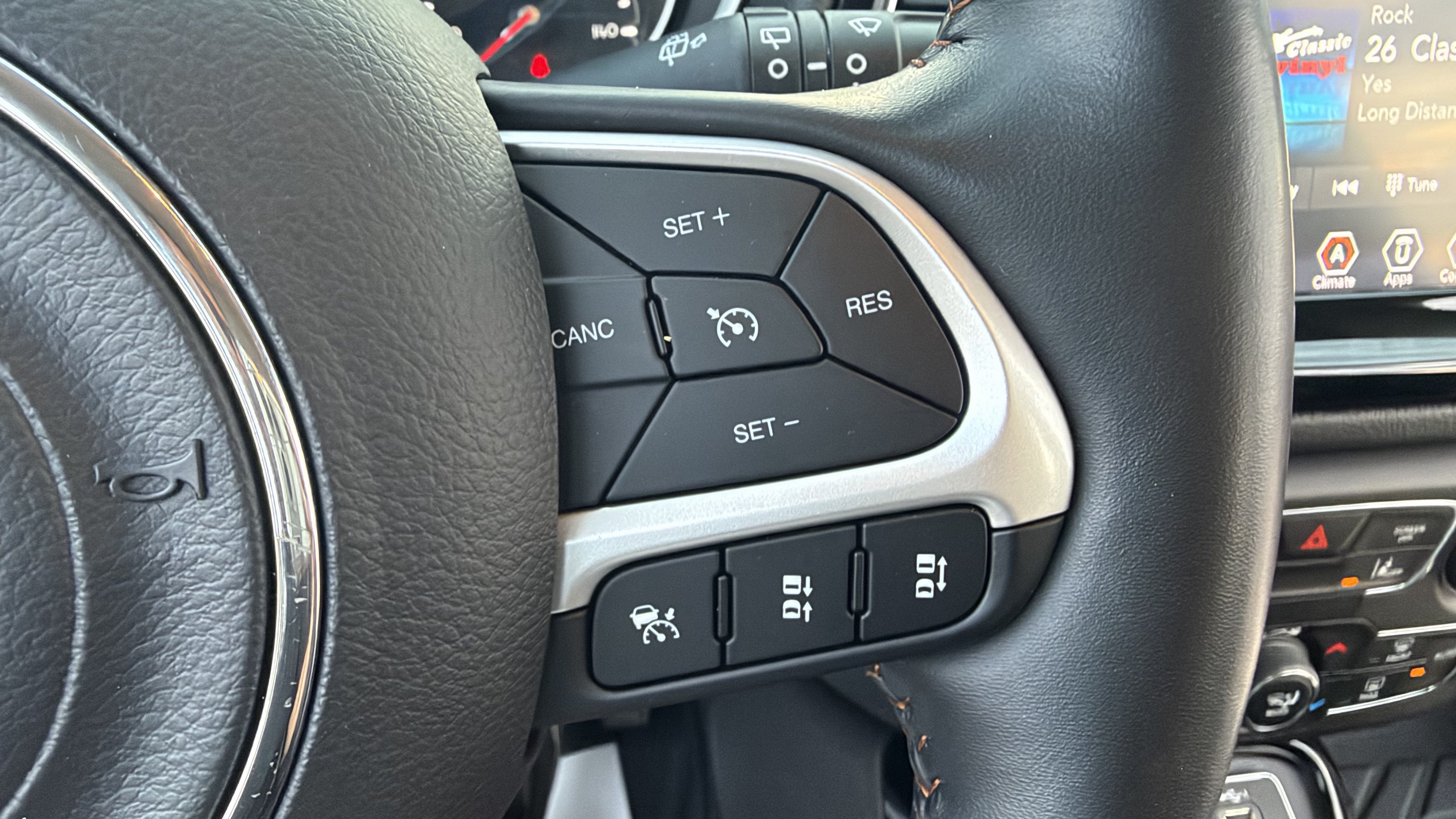 Used 2021 Jeep Compass Limited AWD/4WD image 19