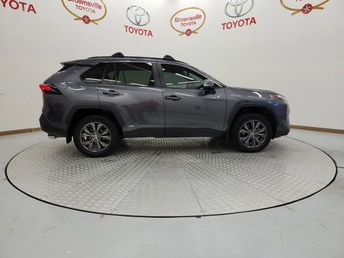 Used 2024 Toyota RAV4 XLE Premium image 3